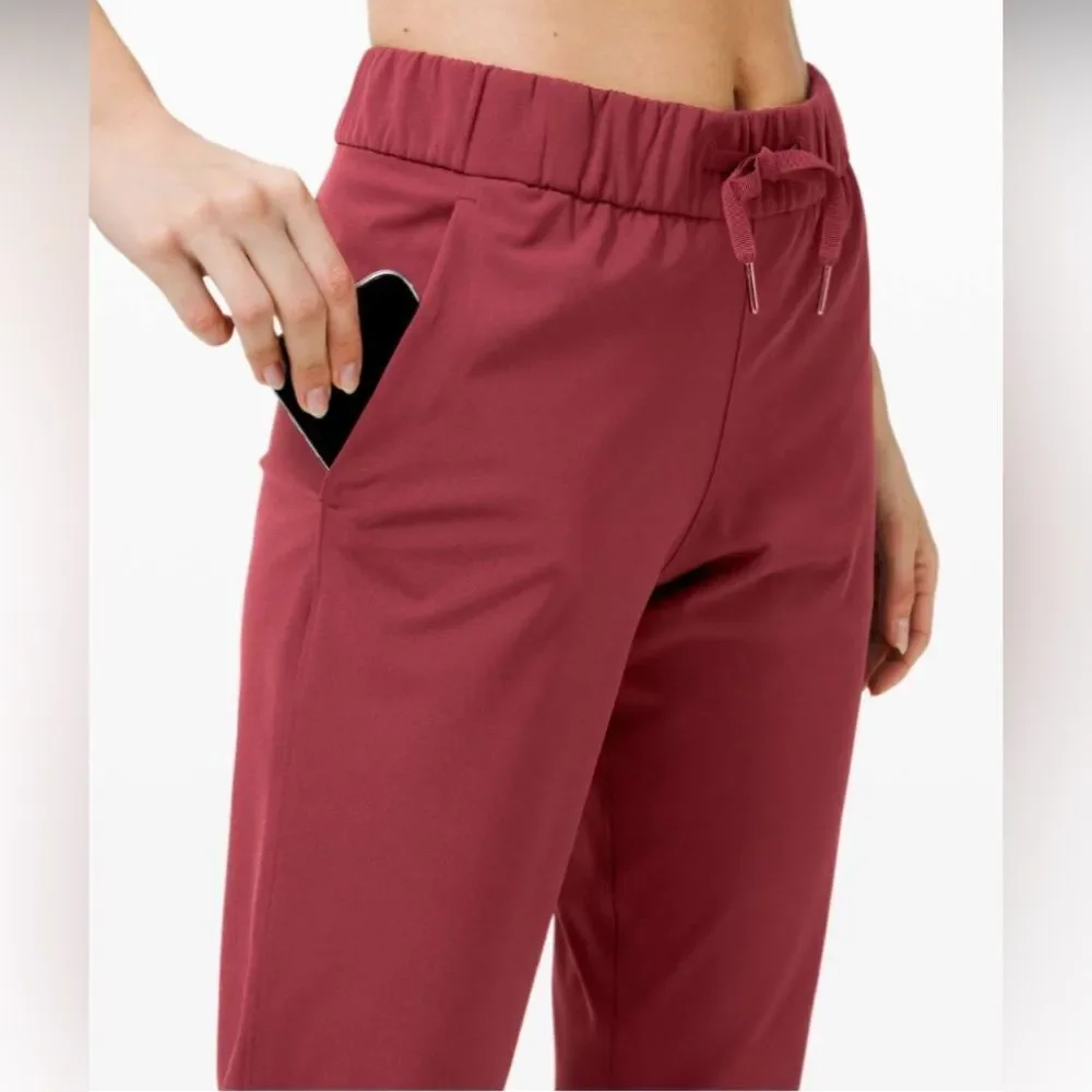 Lululemon On The Fly 7/8 Pant Chianti Size 10 Full On‎ Luxtreme
